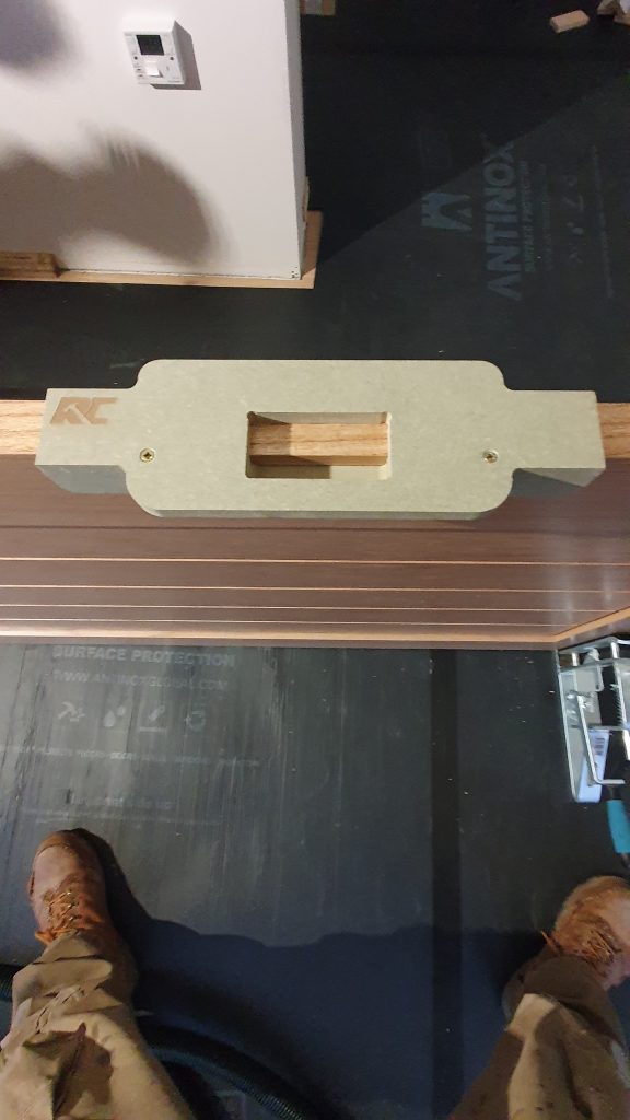 The 76mm Hinge jig (UK ONLY) Robin Clevett