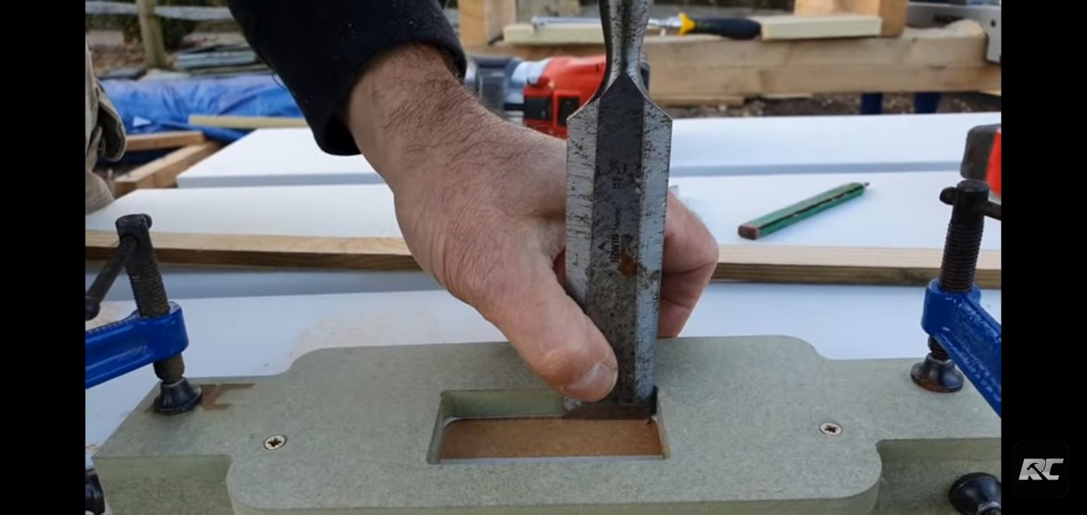 The 76mm Hinge jig (UK ONLY) Robin Clevett